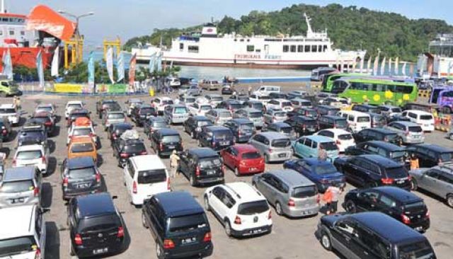 Harga Tiket Mobil Kapal Laut Surabaya 2023